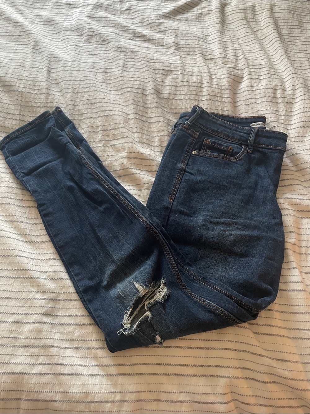 3/$20 Old Navy Rockstar Skinny Jeans LONG